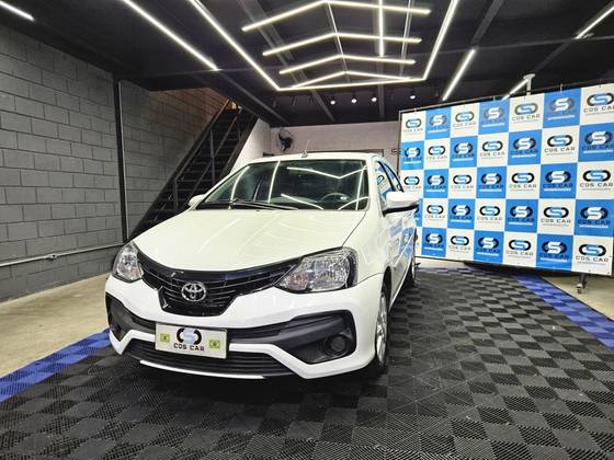 TOYOTA ETIOS 1.5 X PLUS 16V FLEX 4P AUTOMÁTICO